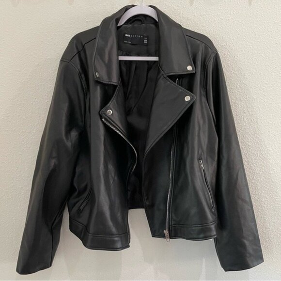 New ASOS Curve Faux Leather Biker Jacket Moto Chic Black Versatile - Picture 2 of 9
